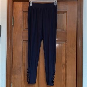 Maurice’s small leggings navy blue